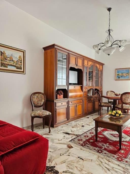 Apartment La Casa Di Nonna Gina Alba (Piedmont)